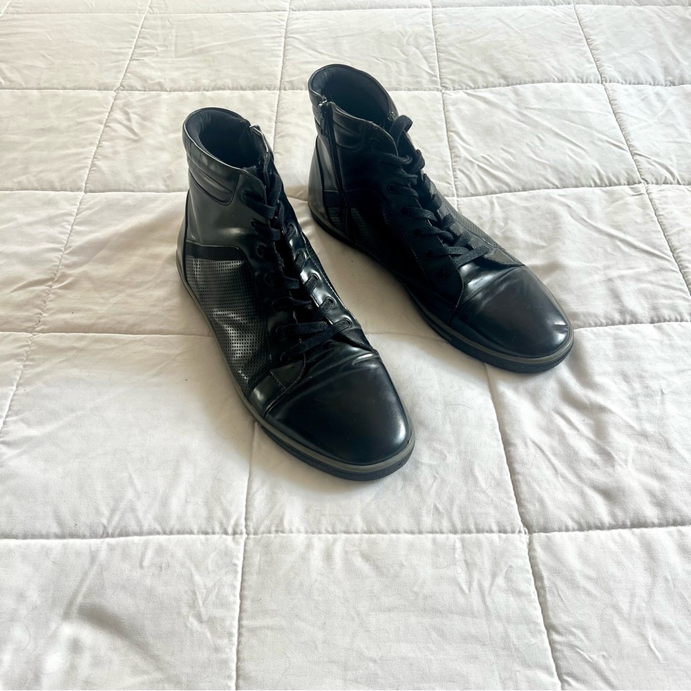 Kenneth Cole Black High-Top Sneakers